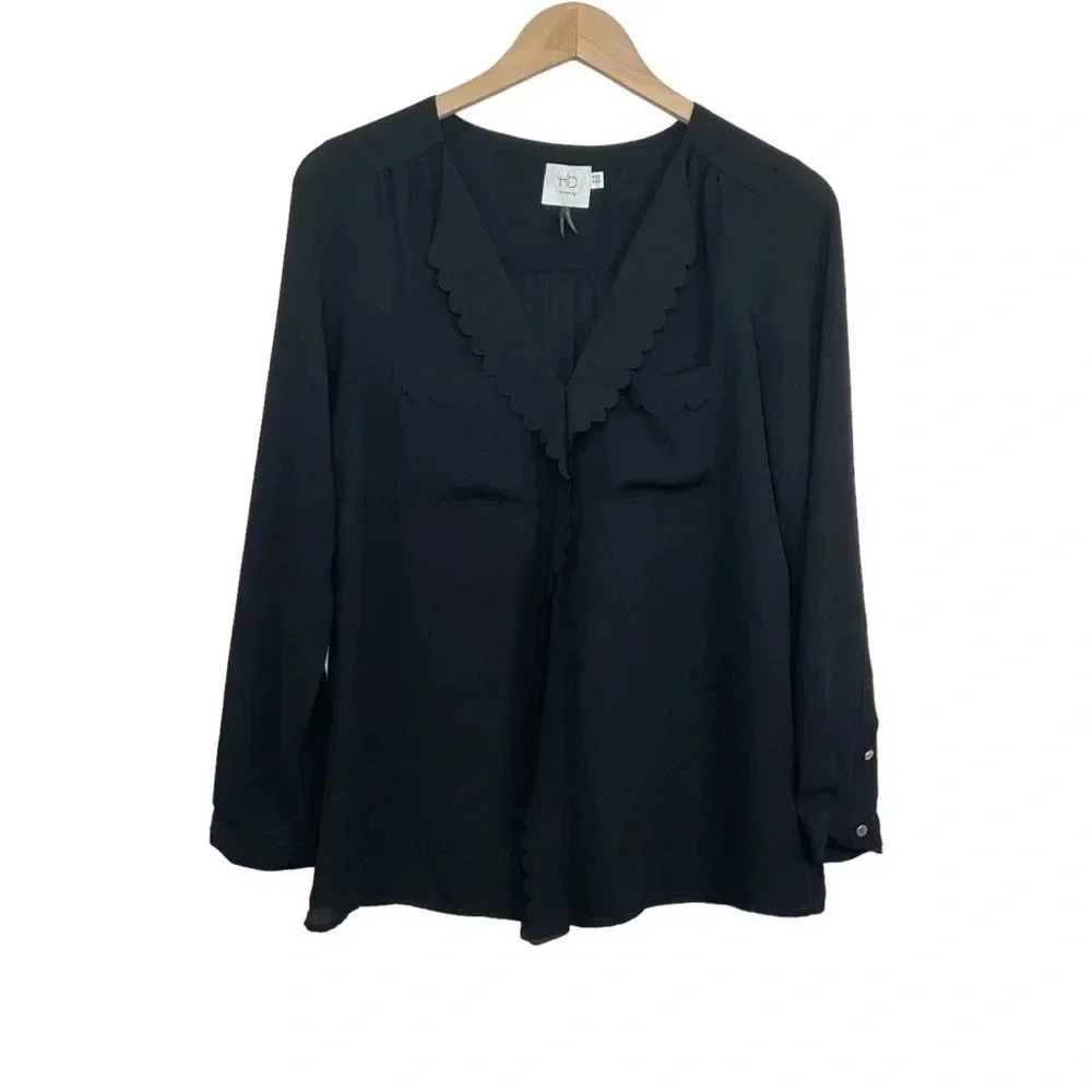 HD In Paris Black Long Sleeve Scalloped V-Neck Blouse Size 4